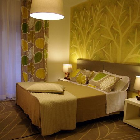 In Roma Life Hotell Exteriör bild